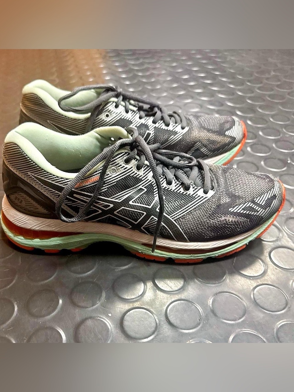 ASICS Women's Gel Nimbus 19 Shoes, W 8.5